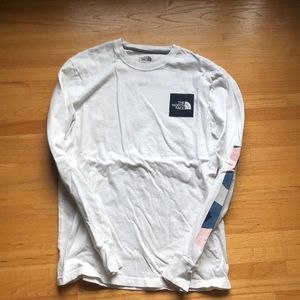 The North Face Urban Outfitters shirt size small.